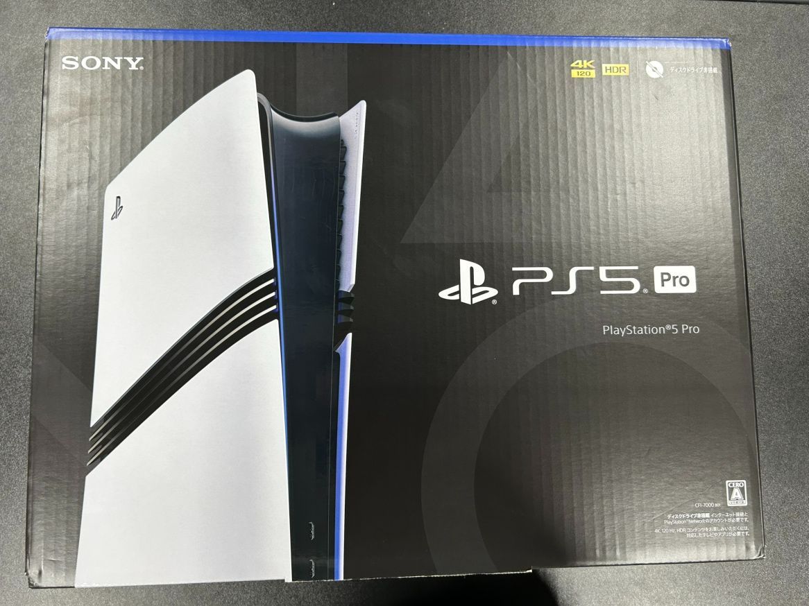 箱やぶれ SONY ソニー PlayStation５ Pro プレステ5 ディスクドライブ非搭載 CFI-7000 B01