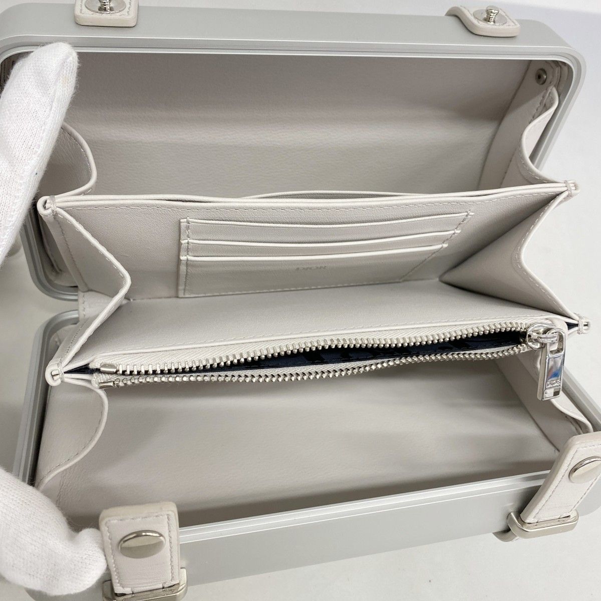 5da0761】クリスチャンディオール ショルダーバッグ リモワ  