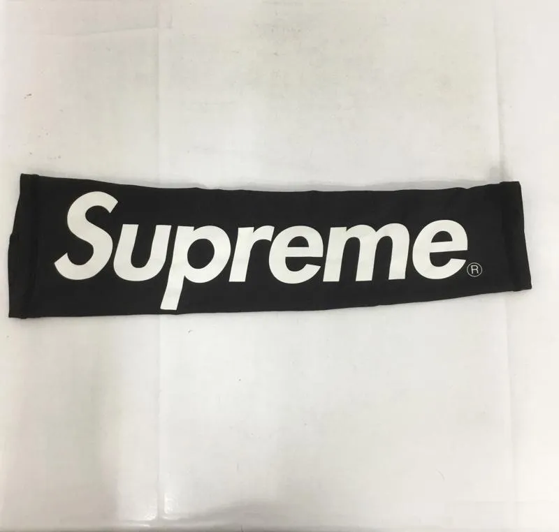2025年最新】supremeアームカバーの人気アイテム - メルカリ