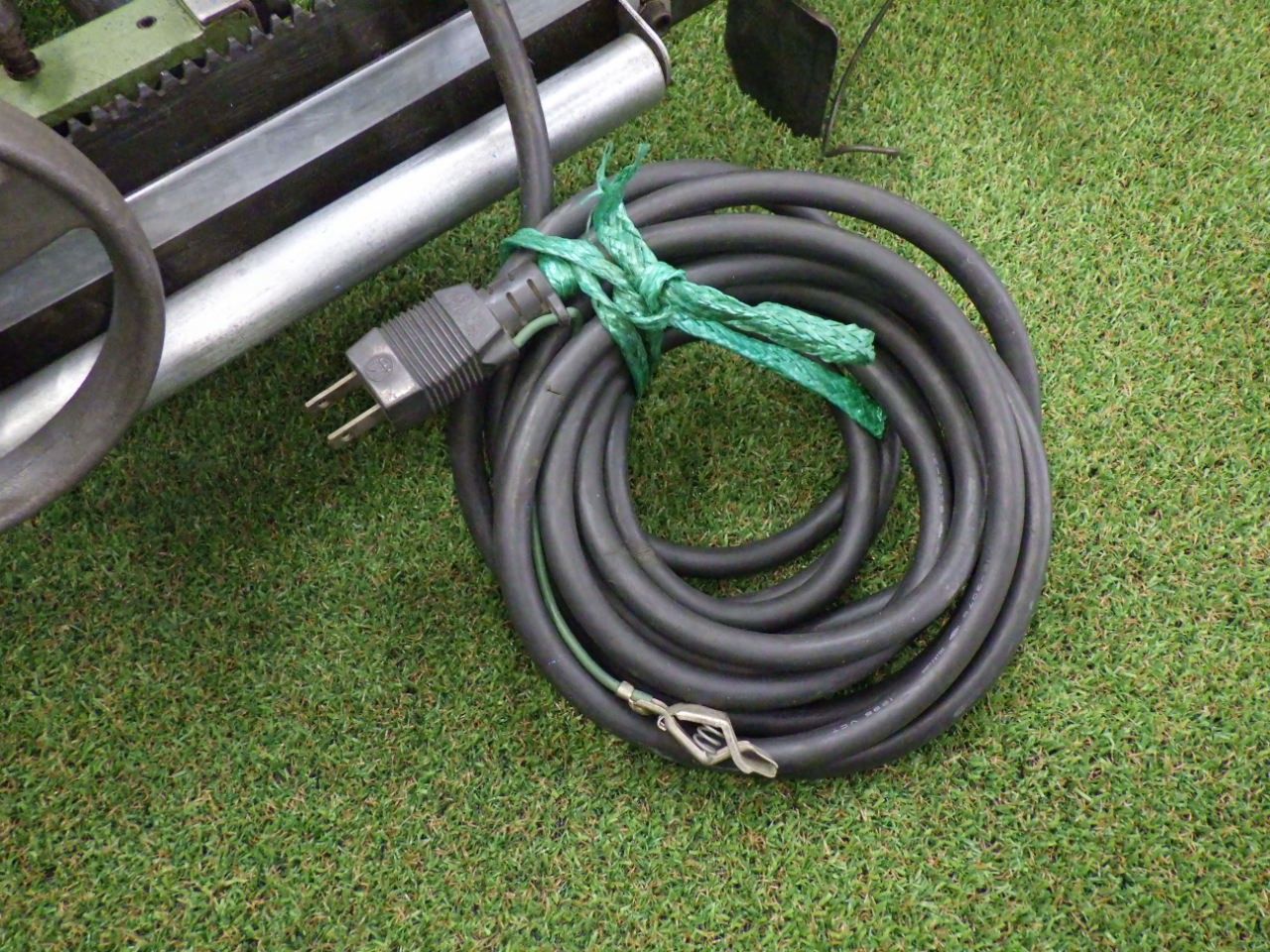 古い大工道具 マキタ 大入れルーター 2516 コード式 中古品 - メルカリ