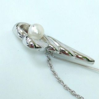 極美品✨田崎真珠　TASAKI タサキ パール　ブローチ　コサージュ 極美品✨田崎真珠 TASAKI タサキ パール ブローチ コサージュ TASAKI