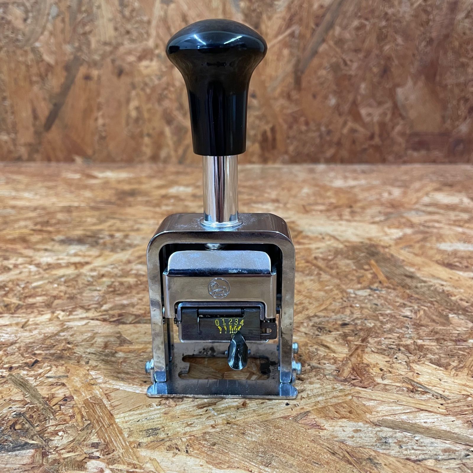 ナンバリング スタンプ C-75 現状品 昭和レトロ LION AUTO-NAMBER C-75 オートナンバリングマシン