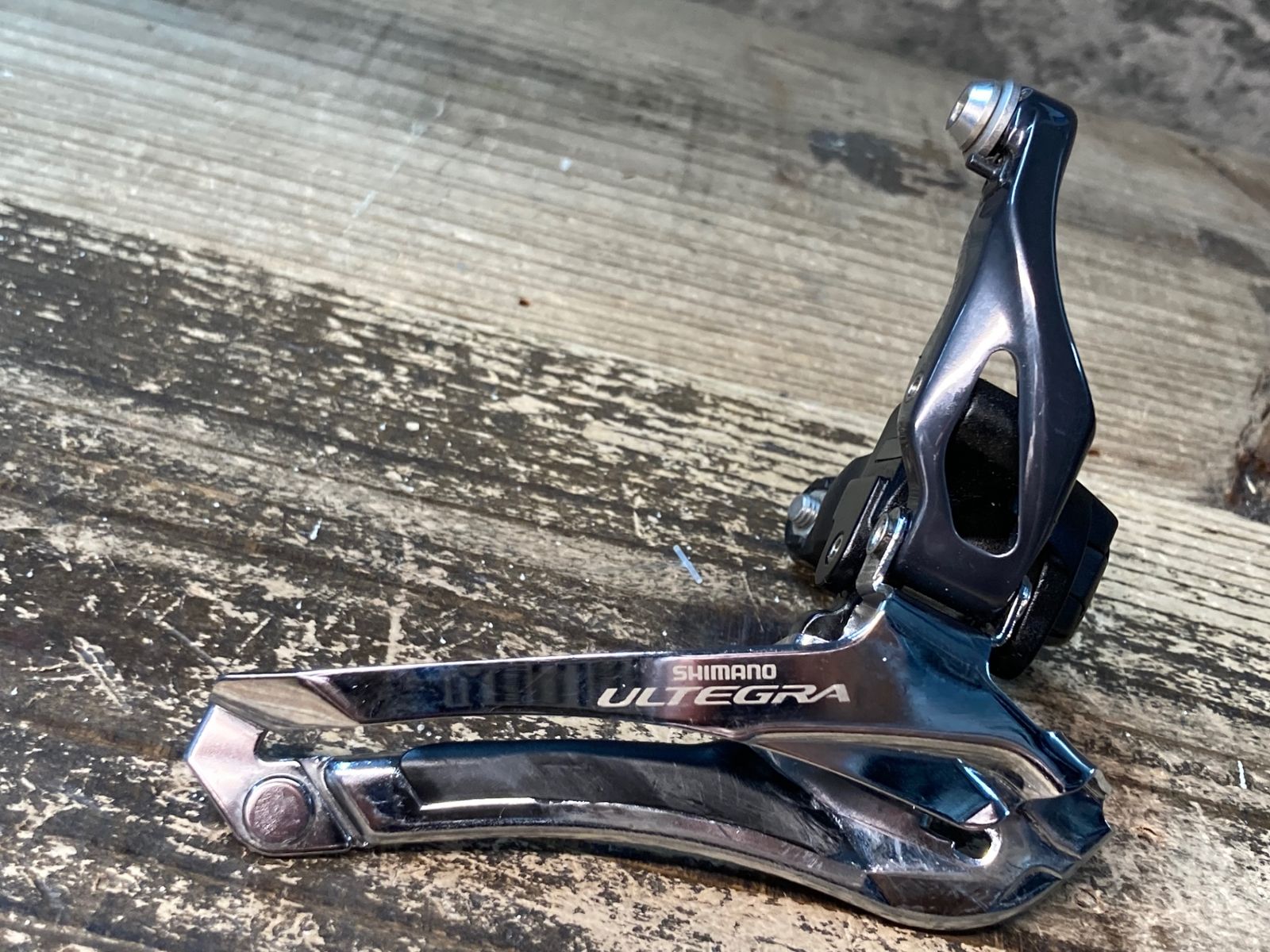 JG928 シマノ SHIMANO アルテグラ ULTEGRA FD-6800 フロント