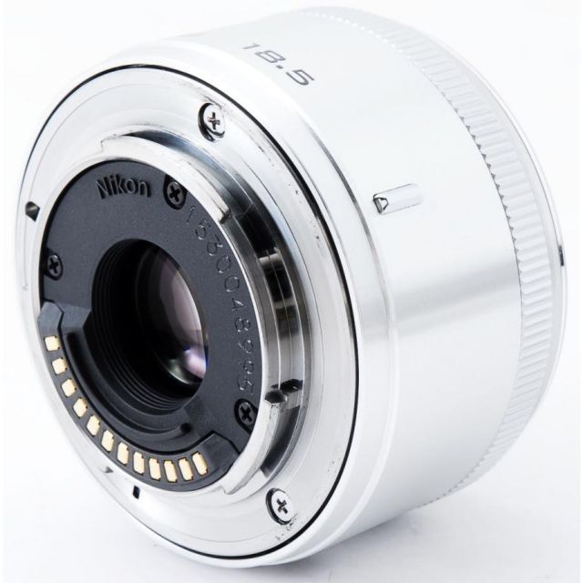  ニコン 交換レンズ 単焦点 Nikon 1 NIKKOR 18 5 mm f 8 シルバー 長期保証 レンズ(単焦点) カメラ