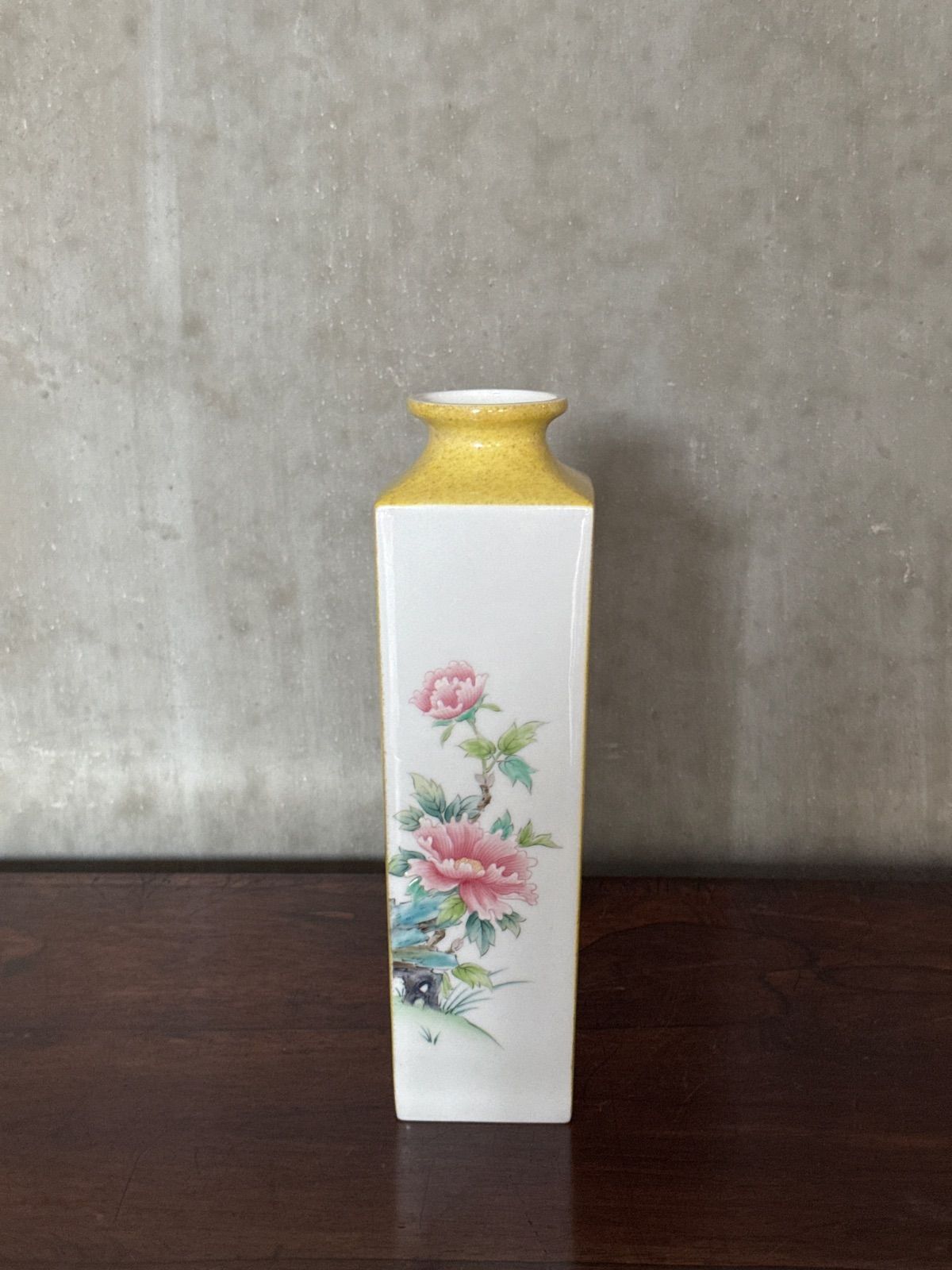 日本陶器會社 オールドノリタケNoritake ハンドペイント 色絵牡丹文