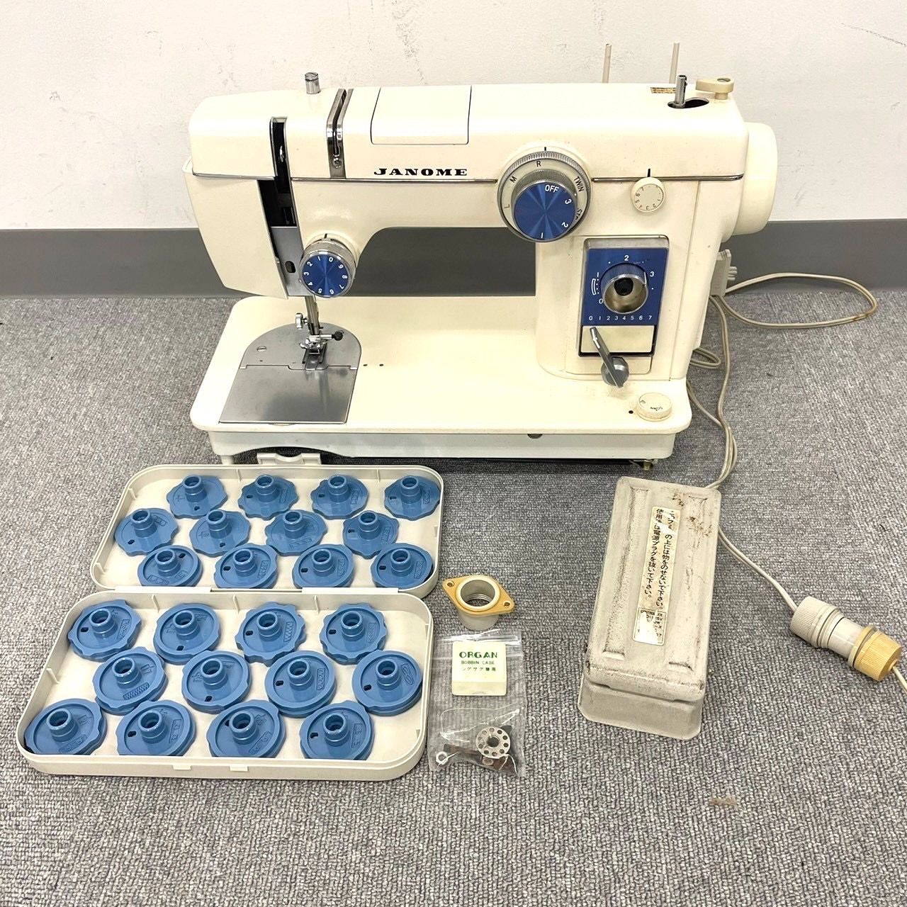 A*W様 ジャノメミシン　モデル804　ケース付き他 A*W様 ジャノメミシン モデル804 ケース付き他 Yahoo!オークション