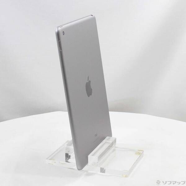 中古品〕 iPad 第6世代 32GB スペースグレイ MR7F2J／A Wi-Fi