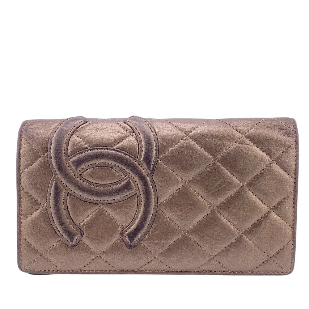 5％OFF フォロワークーポン！！】CHANEL シャネル A26717 二つ折り長  