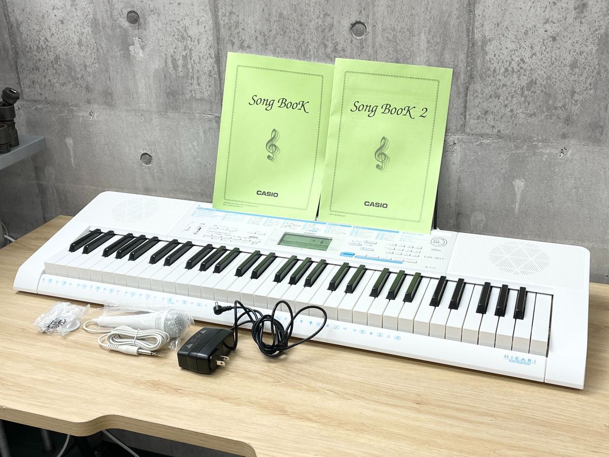 Y-04003 CASIO カシオ 電子ピアノ LK-311 ヒカリナビゲーション