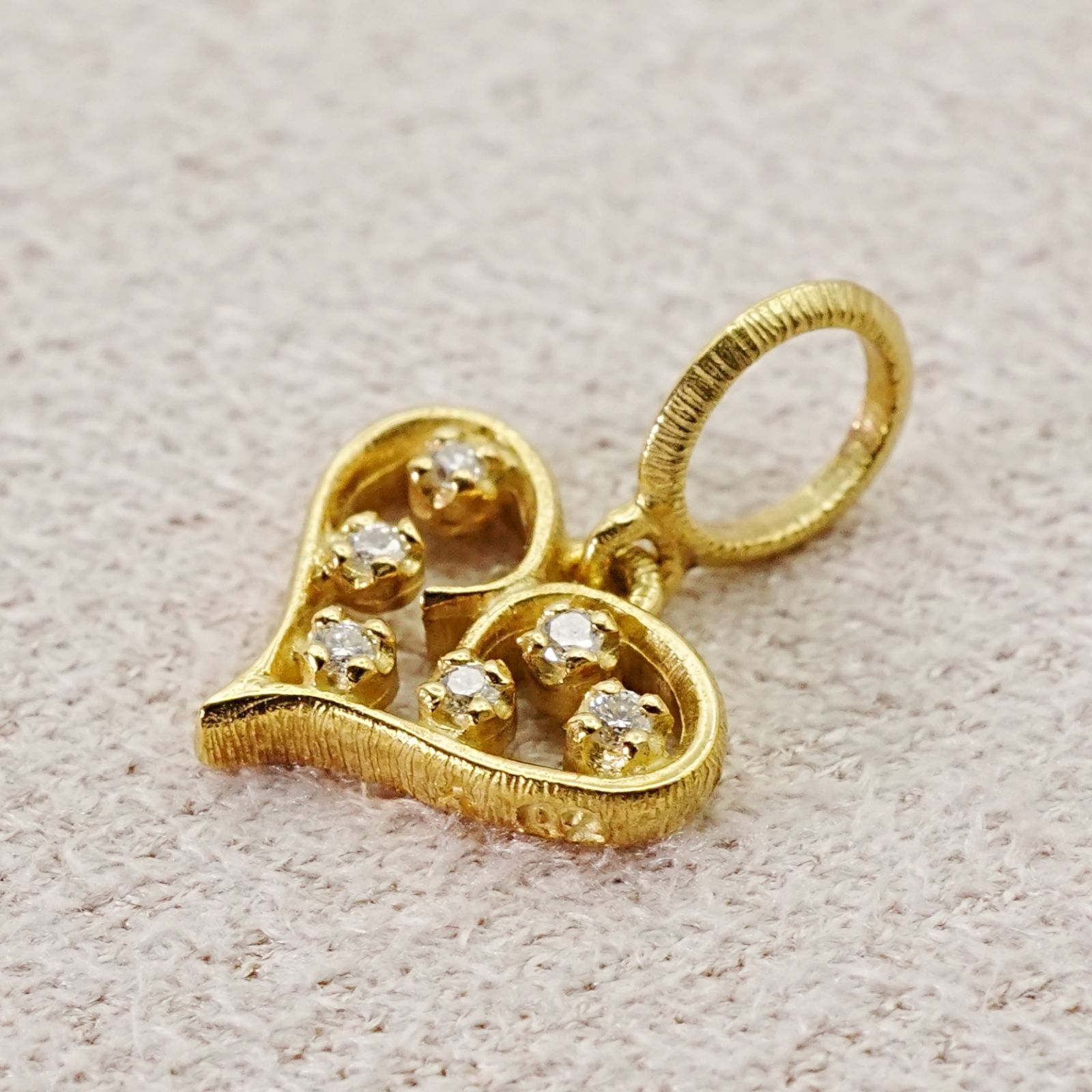 アーカー K18 ネックレストップ ダイヤモンド ハート 24-4924S