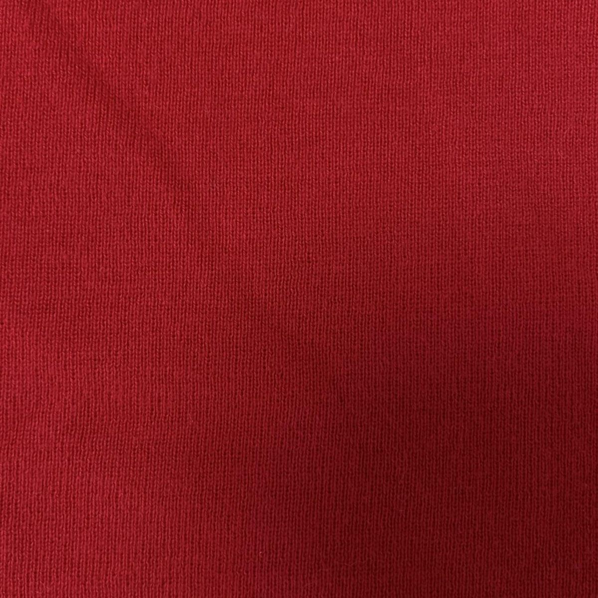 レッド タートルネック