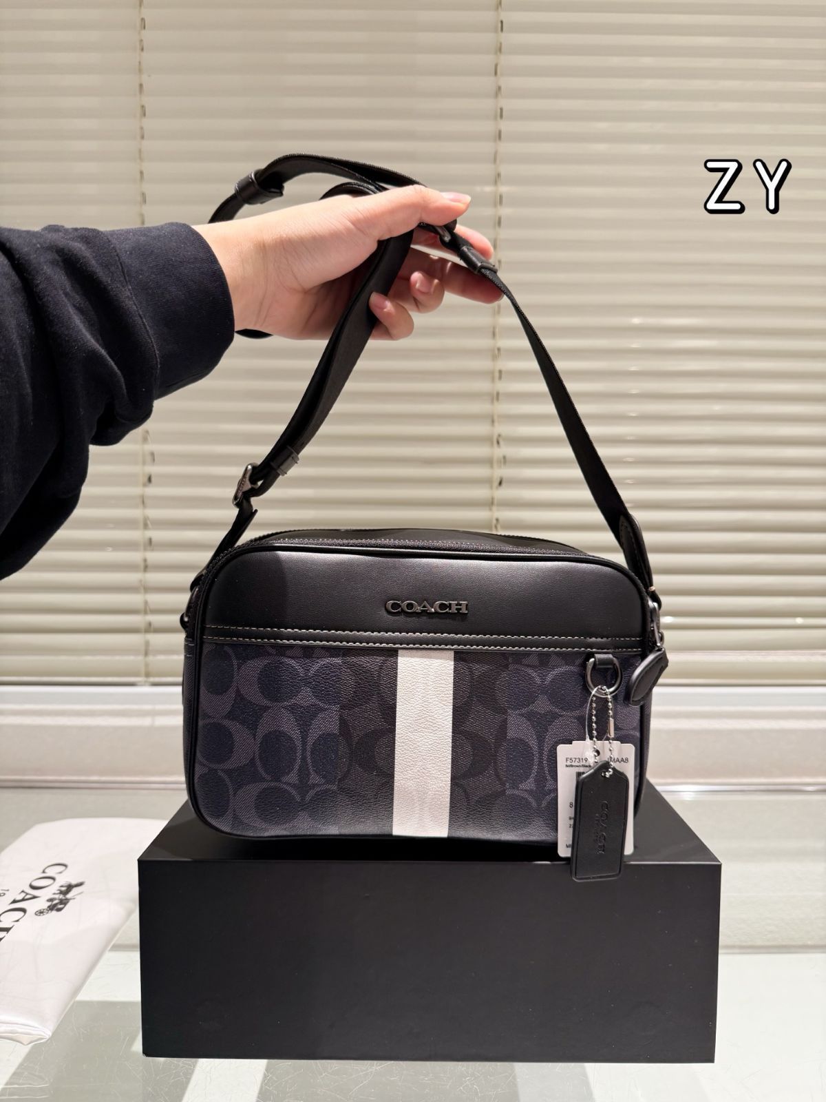 今日特価】Coach Graham Crossbody - コーチ グラハム クロス
