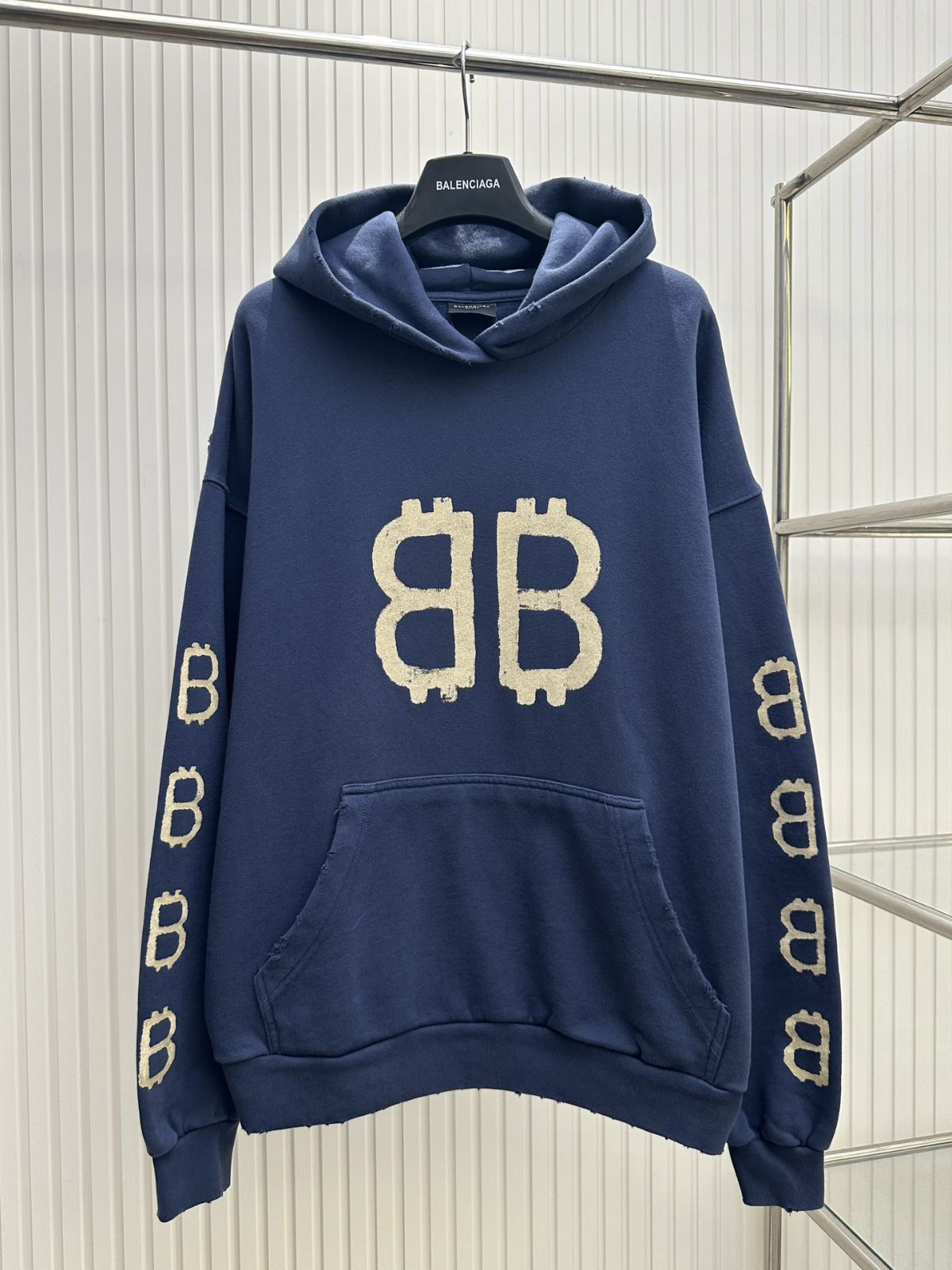 BALENCIAGA/バレンシアガ  CRYPTO HOODIE ミディアムフィット で ブルー