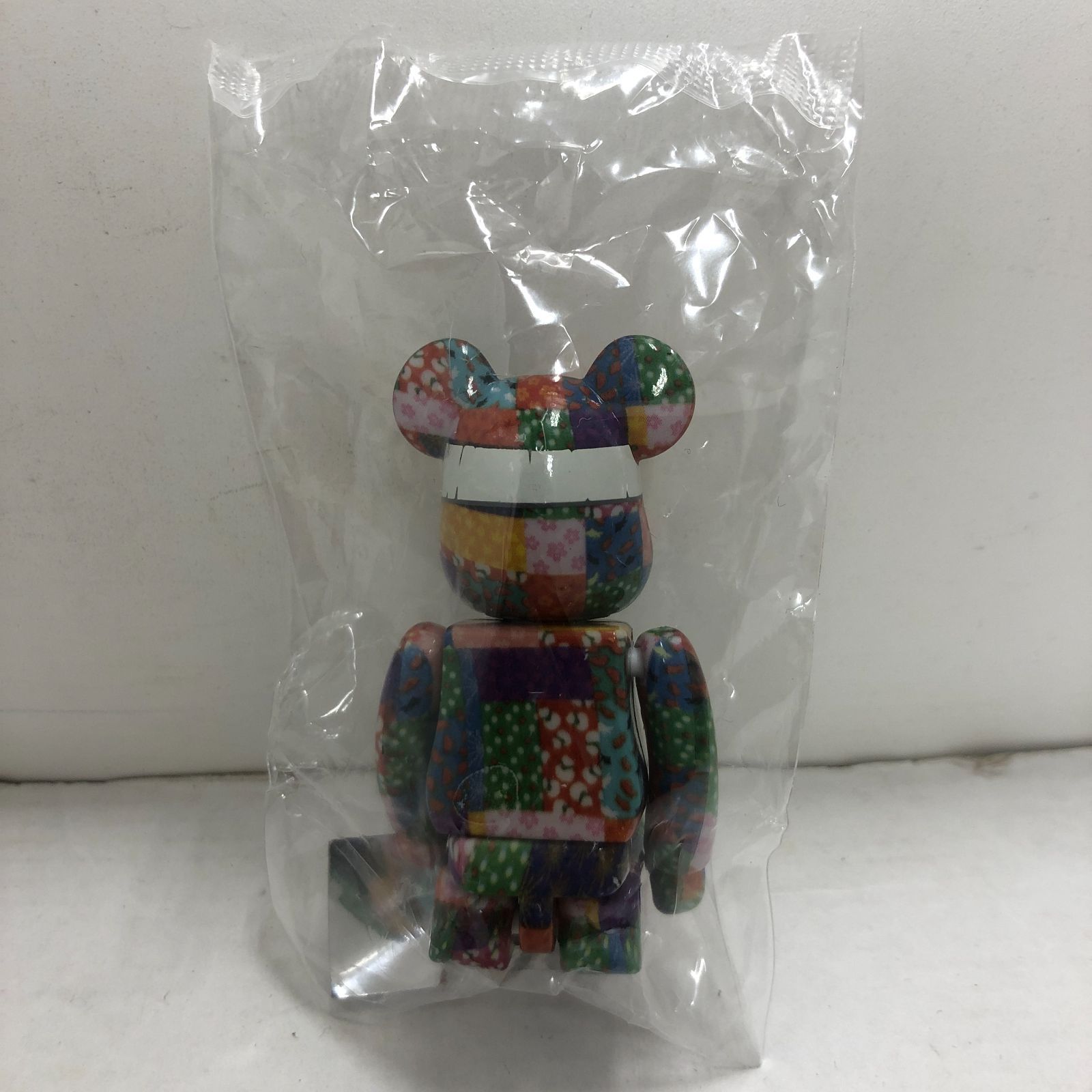 02m1256 BE＠RBRICK ベアブリック シリーズ47 シークレット クイズ