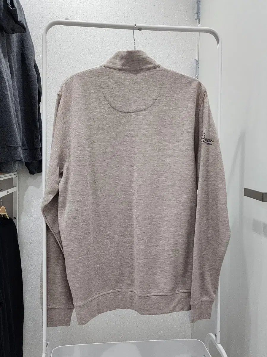 スコッティ