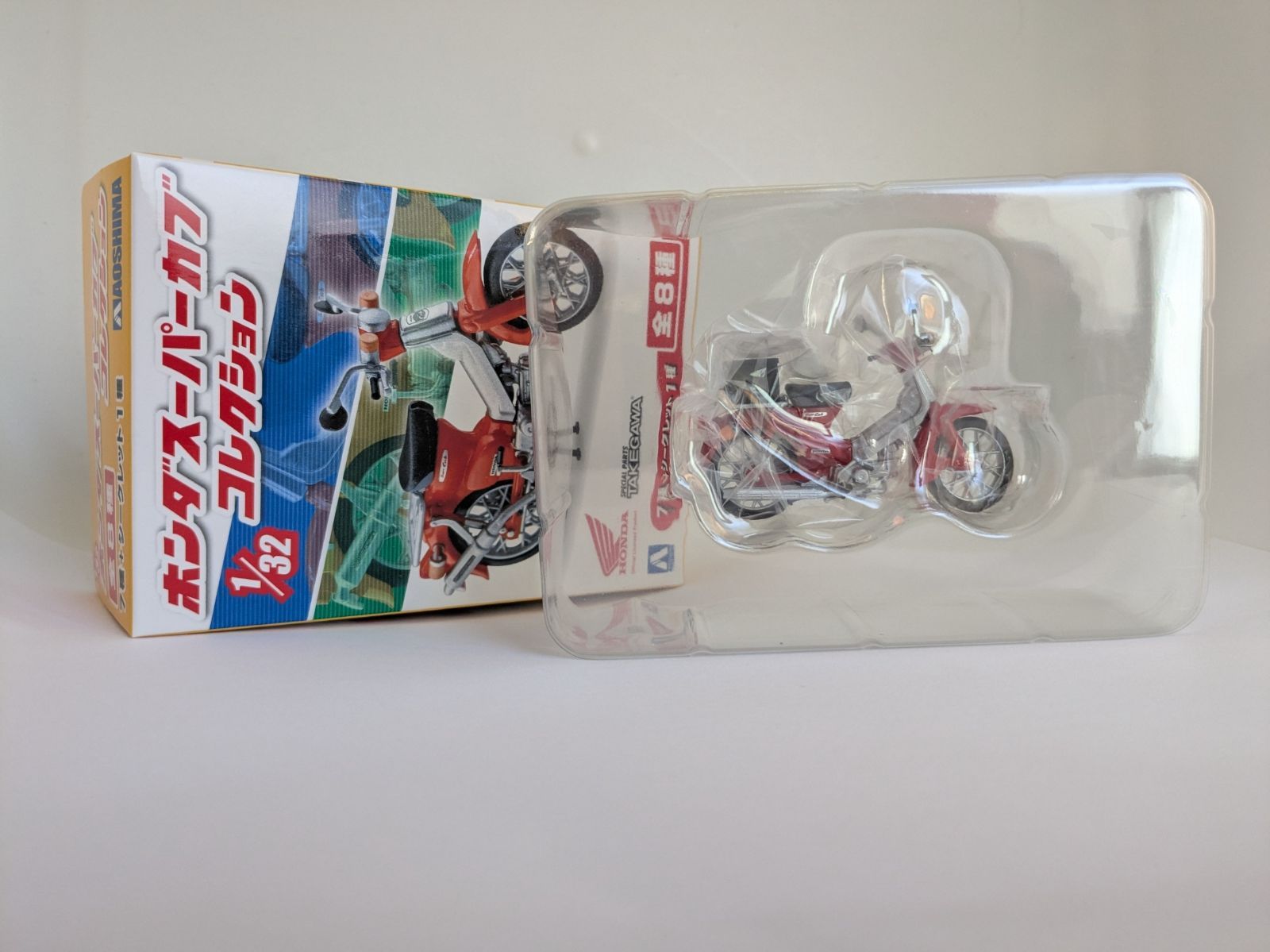 (未使用･未開封品)　スカイネット ブラインドトイ 1/32 スーパーカブコレクション 完成品 BOX bt0tq1u Amazon.co.jp: スカイネット ブラインドトイ 1/32 スーパーカブ