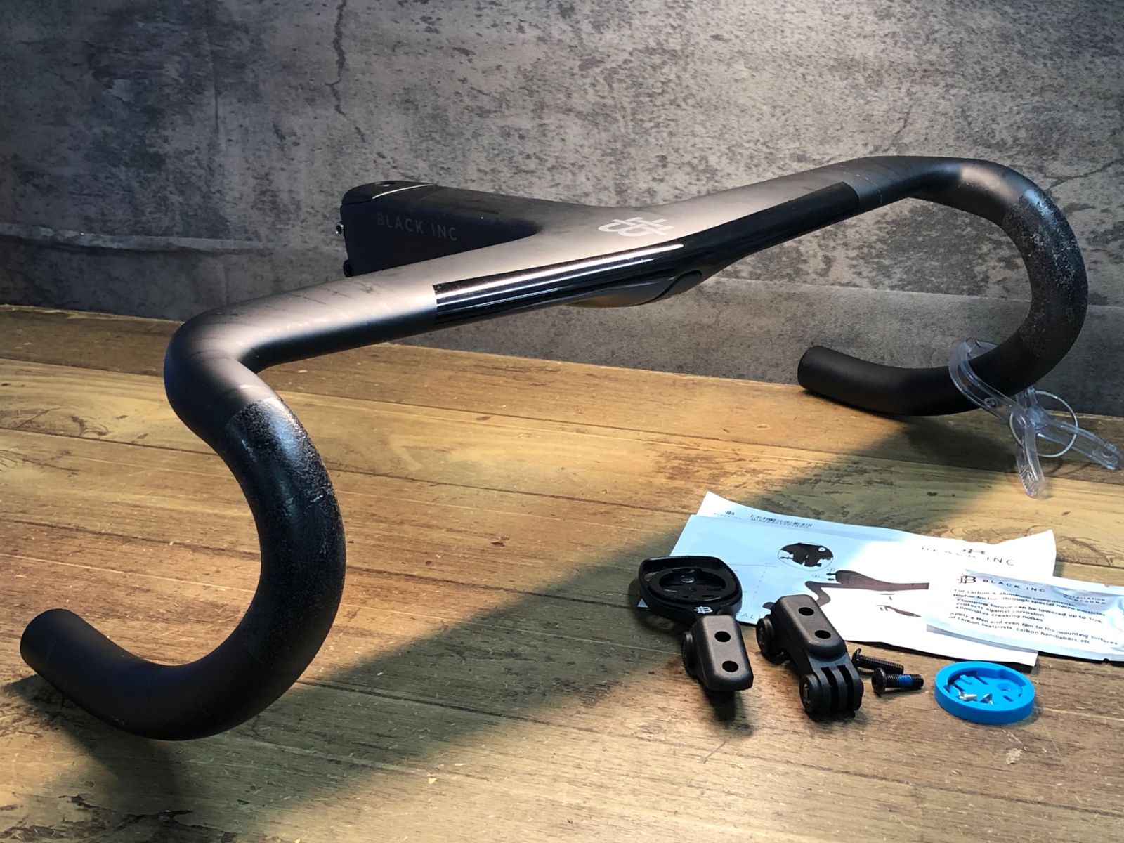 JK180 ブラックインク BLACK INC AB02 カーボン 一体型 ドロップハンドル ブラケットC-C400mm 150mm OS マウント付属