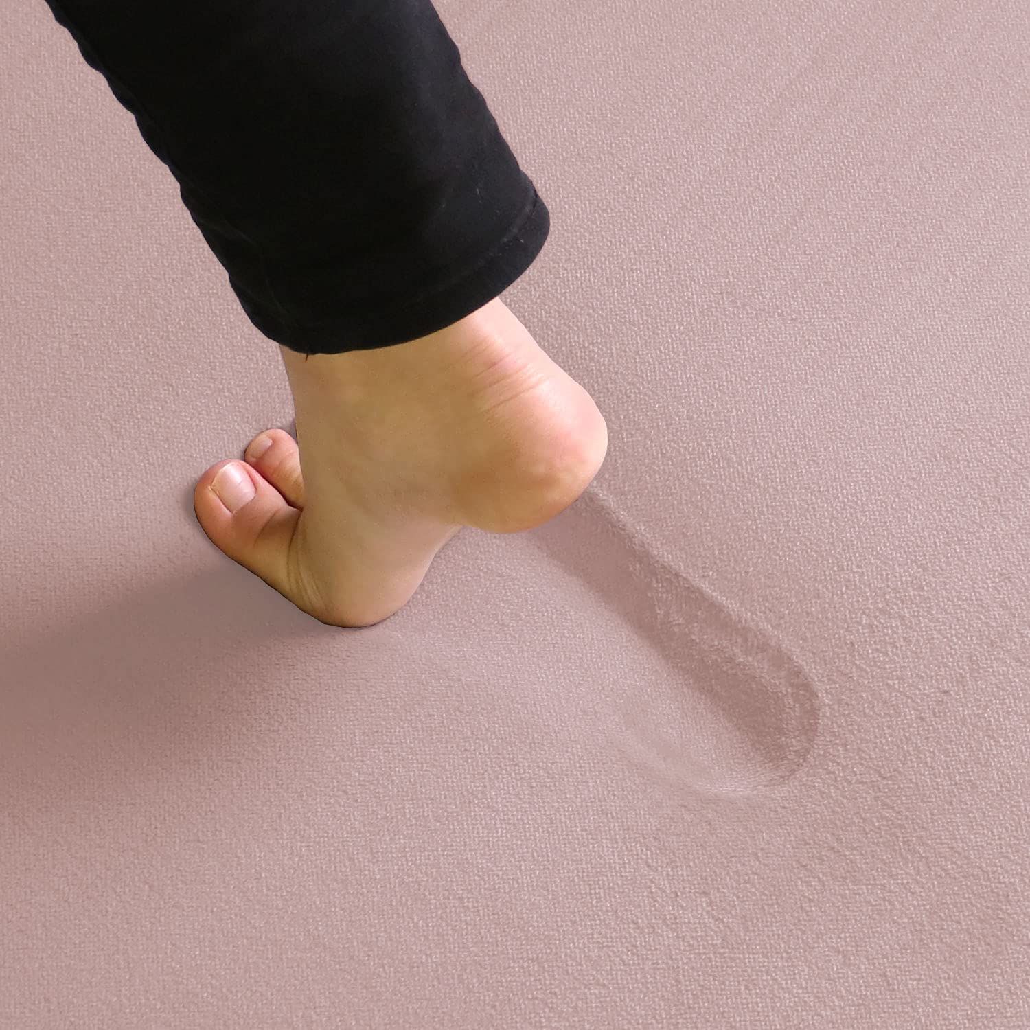 フリーリー ラグ 低反発ラグ 厚25mm 200×300cm 抗菌 防ダニ加工 厚手 ラグマット カーペット オールシーズン 滑り止め付 マイクロファイバー サイズ XL無地 ペールピンク