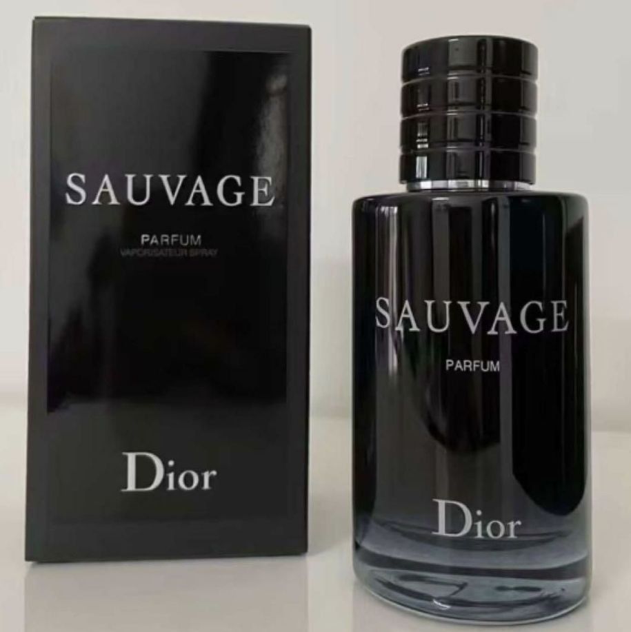 ソヴァージュ　パルファン　未使用 新品未開封 ディオール ソヴァージュ パルファン100ml 香水 %0