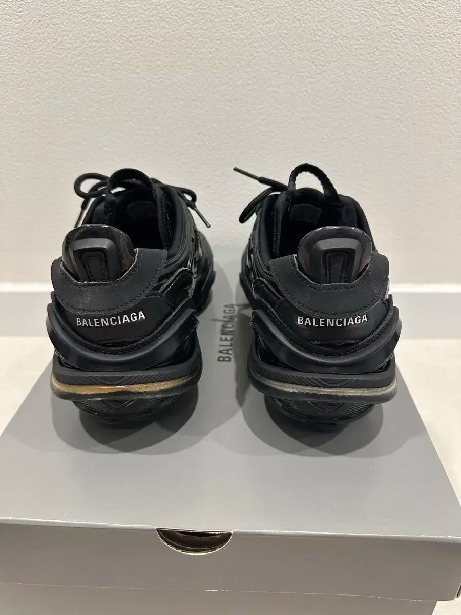 BALENCIAGA(バレンシアガ) タイレックス 黒 42 (ビブラム補強 BALENCIAGA(バレンシアガ) タイレックス 黒 42 (ビブラム補強