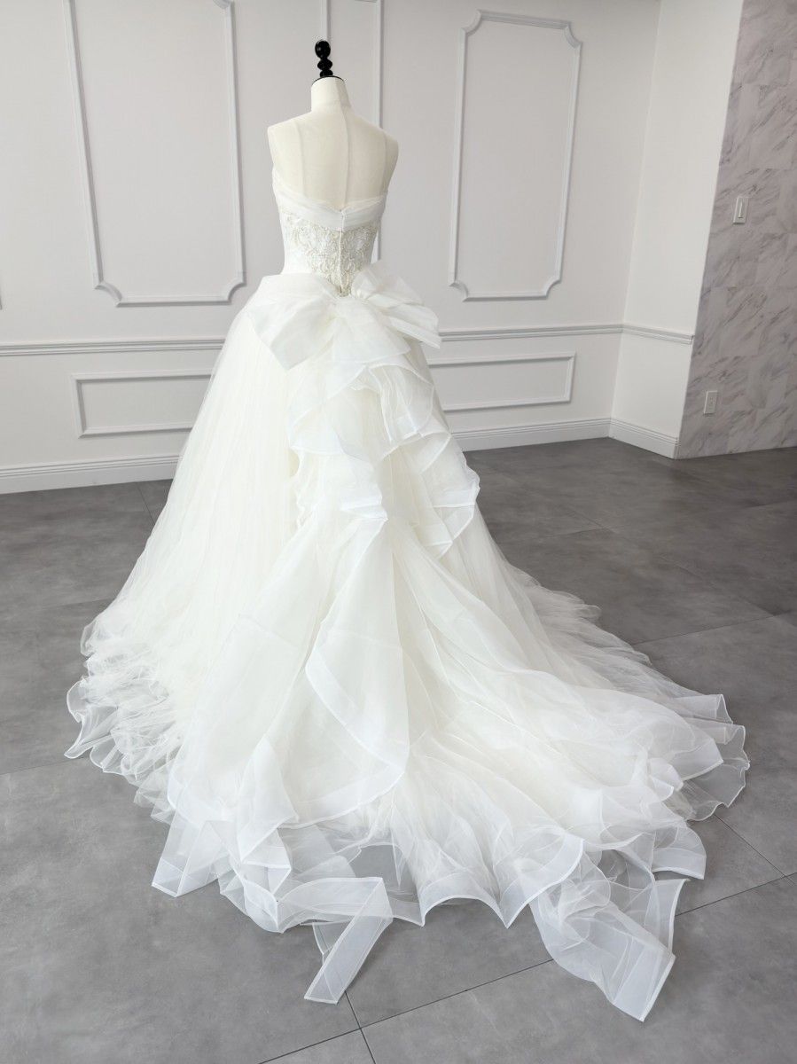 ウェディングドレス