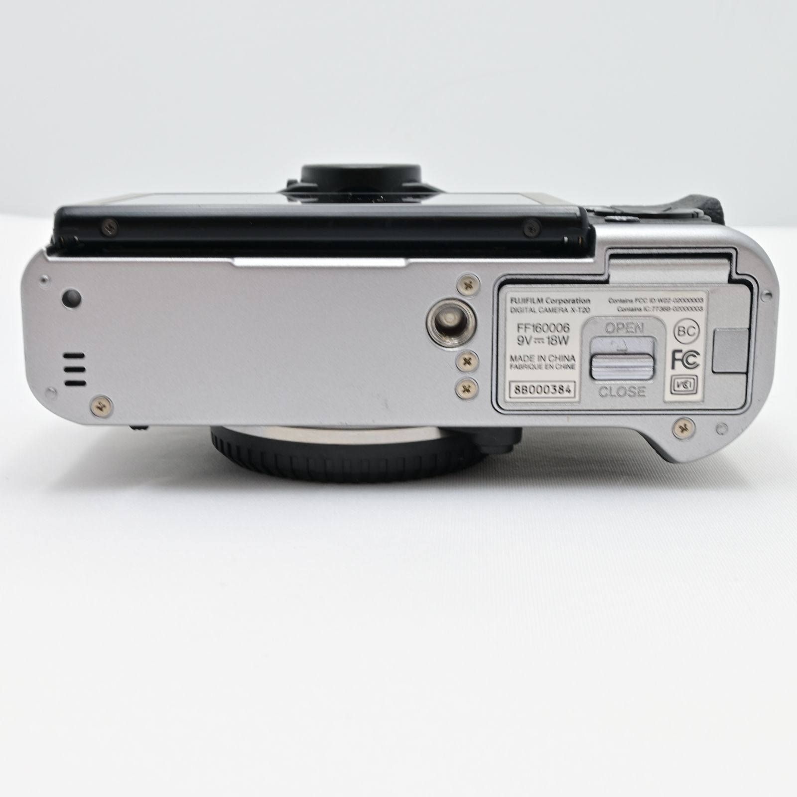 FUJIFILM ミラーレス一眼 X-T20 ボディ シルバー X-T20-S