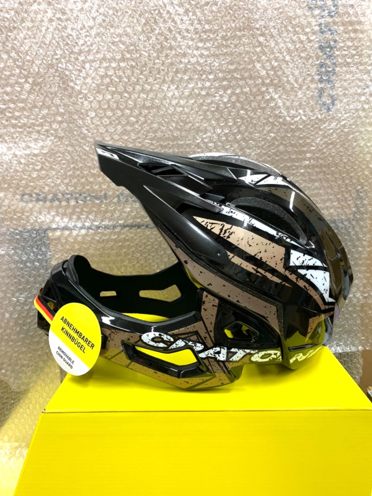 クラトーニ キッズヘルメット