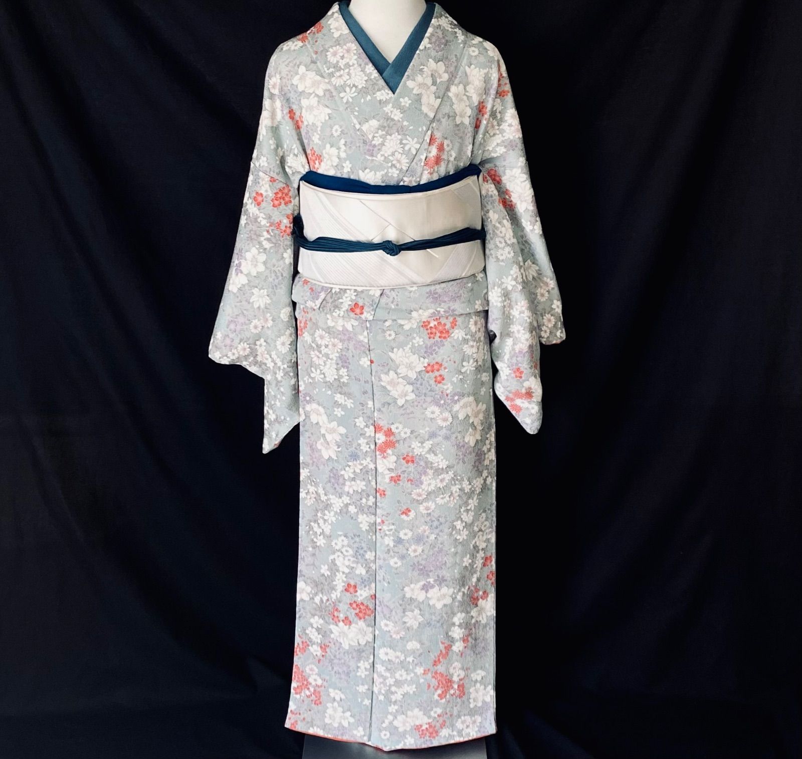 ブルーグレー縮緬の花の小紋〉トール 洋服感覚の着物 ⁡ - メルカリ 