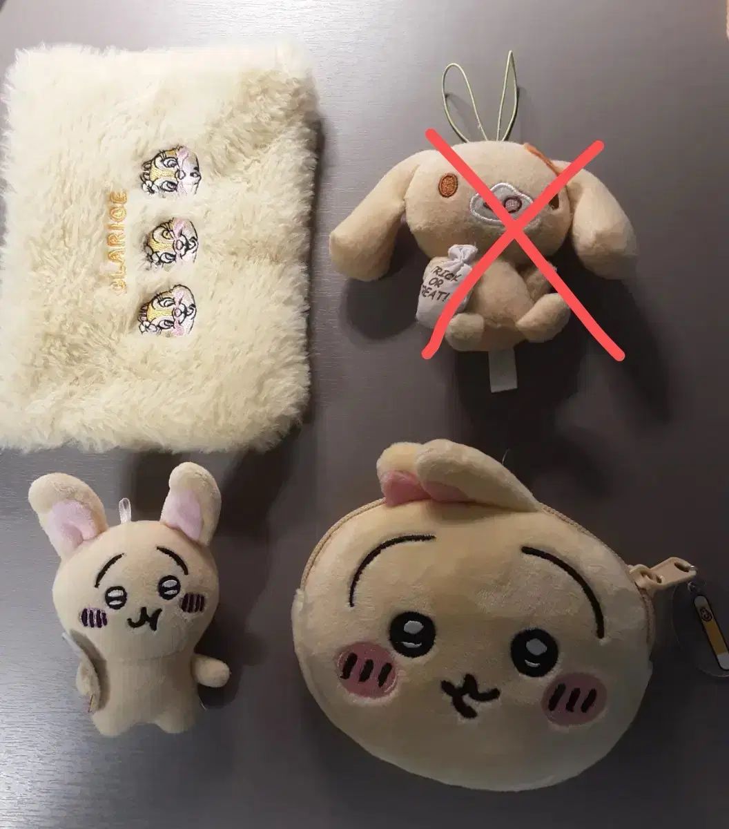 バッチ ポーチ 人形 小銭入れ うさぎ シナモロール カプチーノ チップ デール