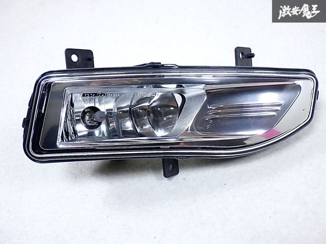 T32 エクストレイル 純正LEDフォグランプ 品 C27 ZE1