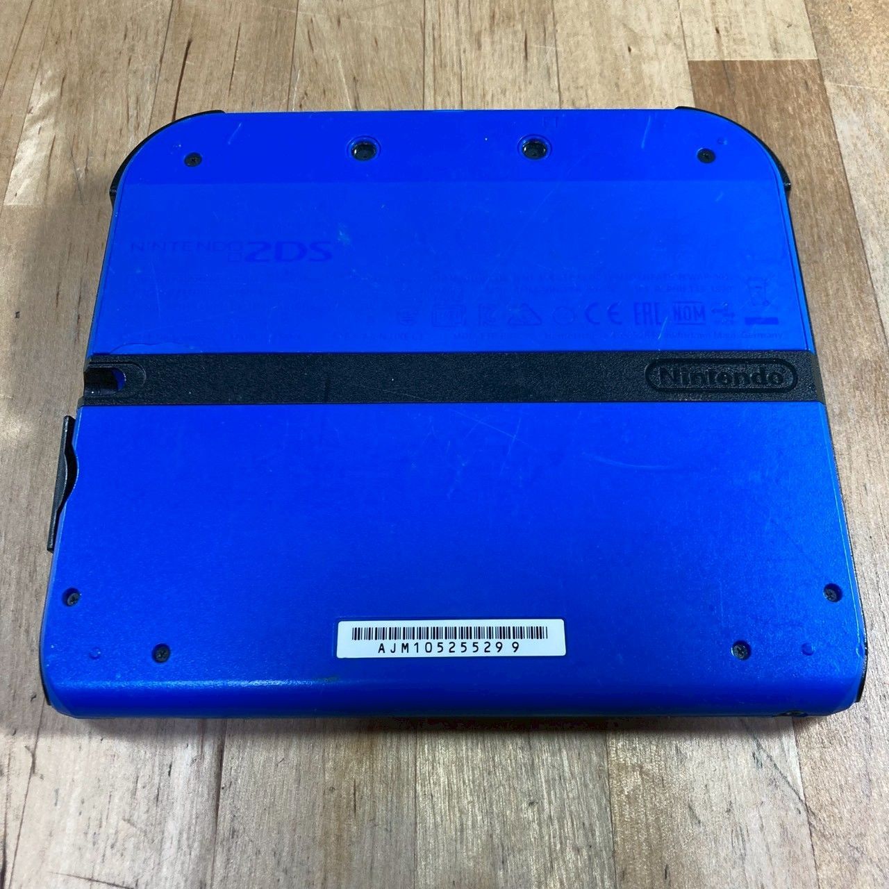 ニンテンドー2DS ブラック 本体 充電器付き 最終値下】ニンテンドー2ds