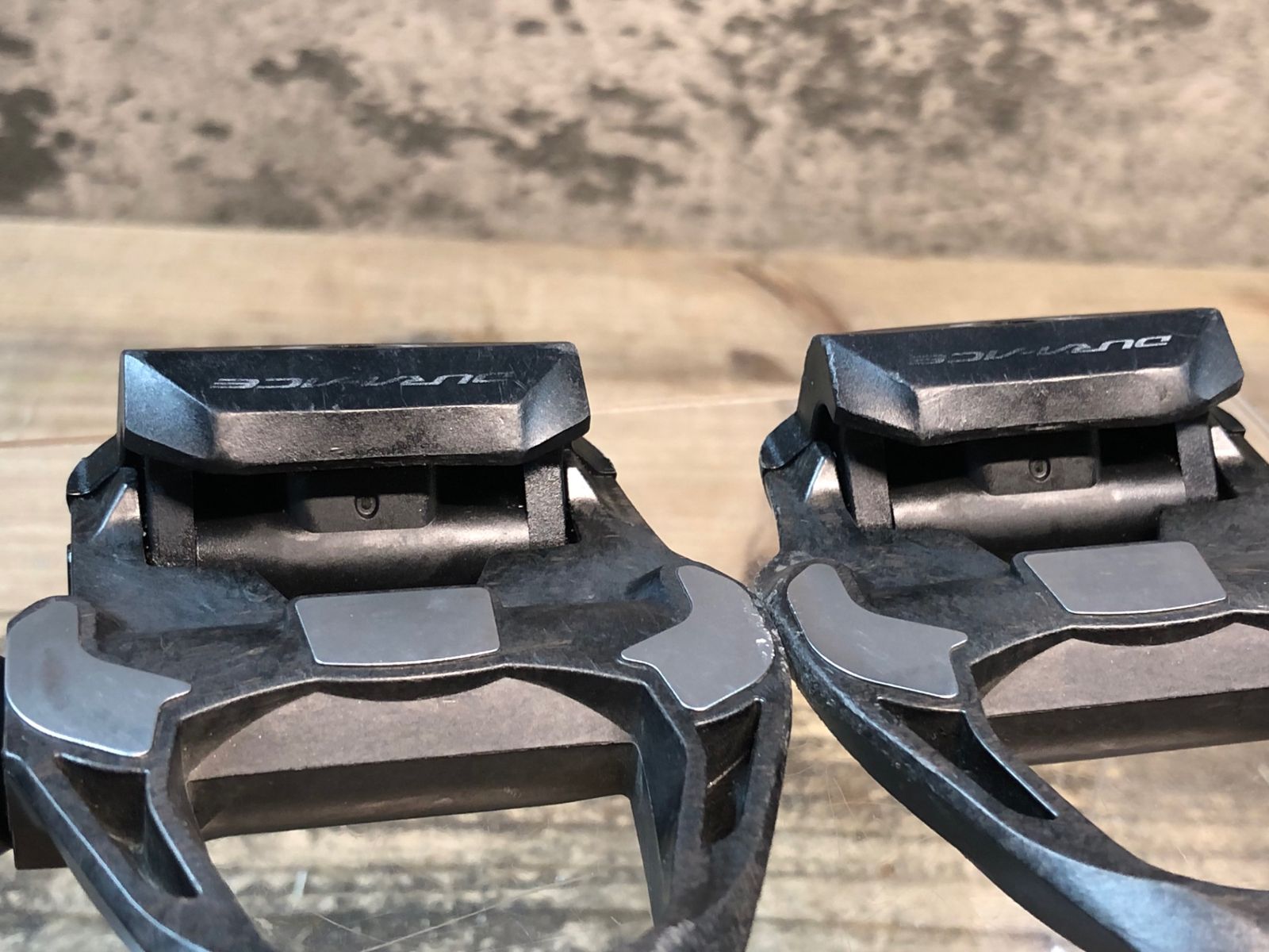 IW658 シマノ SHIMANO デュラエース DURA-ACE PD-R9100