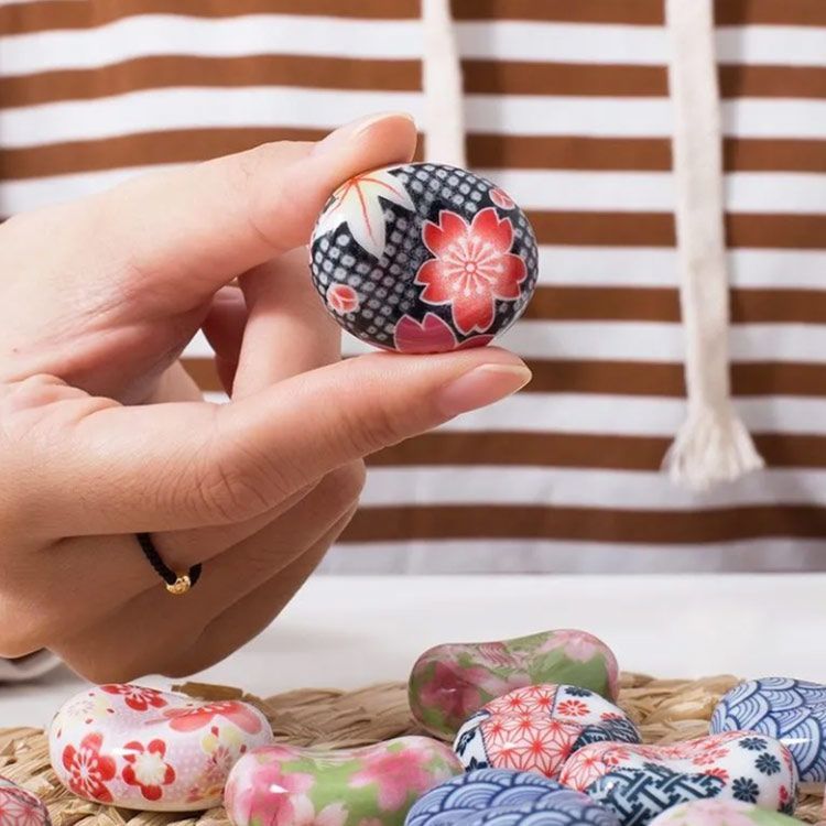 S380   箸置き 6個セット みよし漆器本舗 箸置き 6色セット 陶器製 お豆 おしゃれ