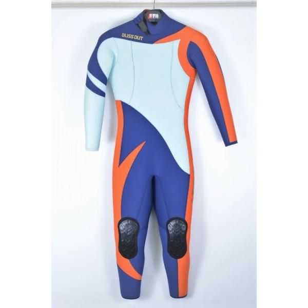 格安！】World Dive ワールドダイブ ドライスーツ 5mm たらしい ダイビング 