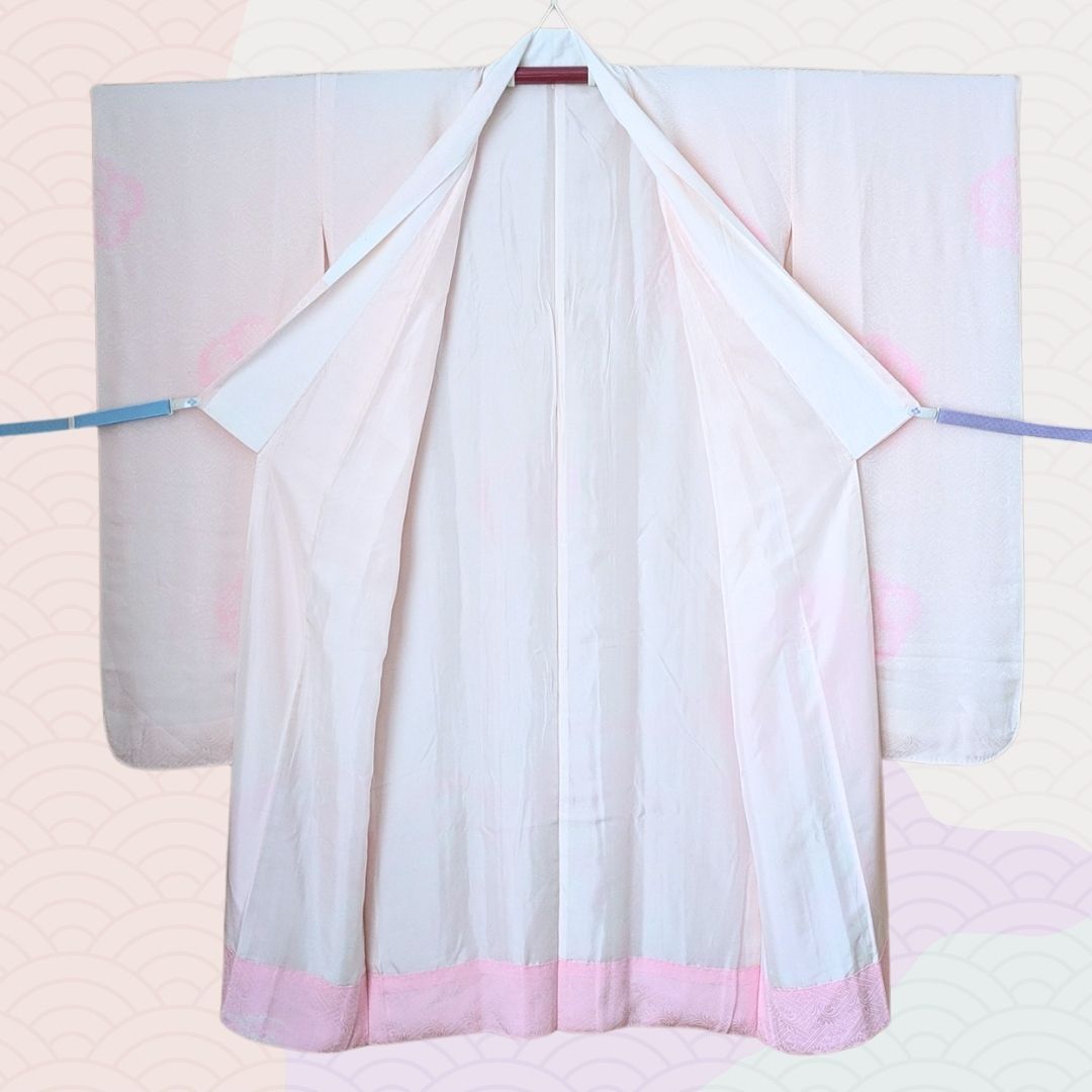 平和屋着物○創業460年・千總 振袖 駒刺繍 御所車花文 金彩 高島屋扱い