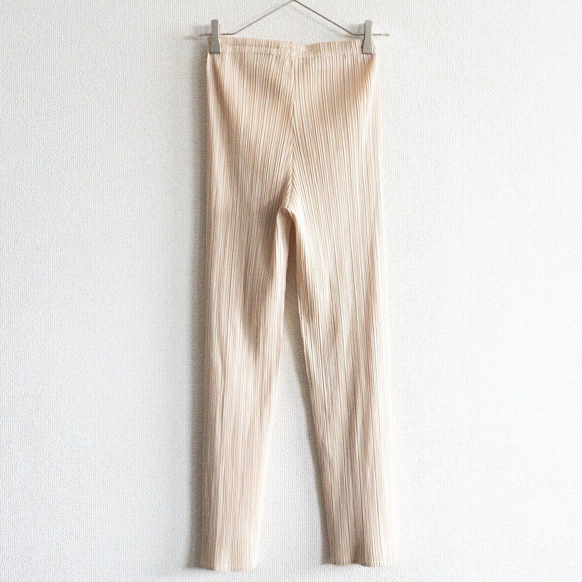 新品同　希少　プリーツプリーズ　イッセイミヤケ　ガウチョパンツ　マルチカラー　M 新品同 希少 プリーツプリーズ イッセイミヤケ ガウチョパンツ