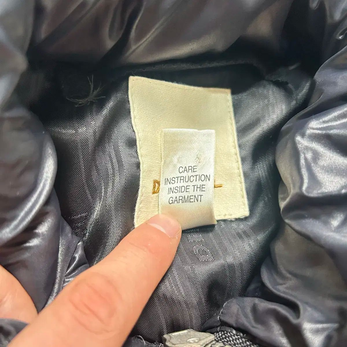 DIESEL ディーゼル 黒 ナイロン ショート ダウン GULLKHAN_COM