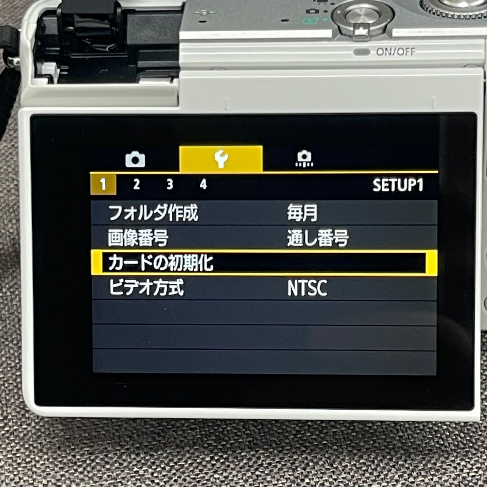 1台目の一眼レフに最適♪Canon Kiss X3 ライブビュー撮影 スマホ転送