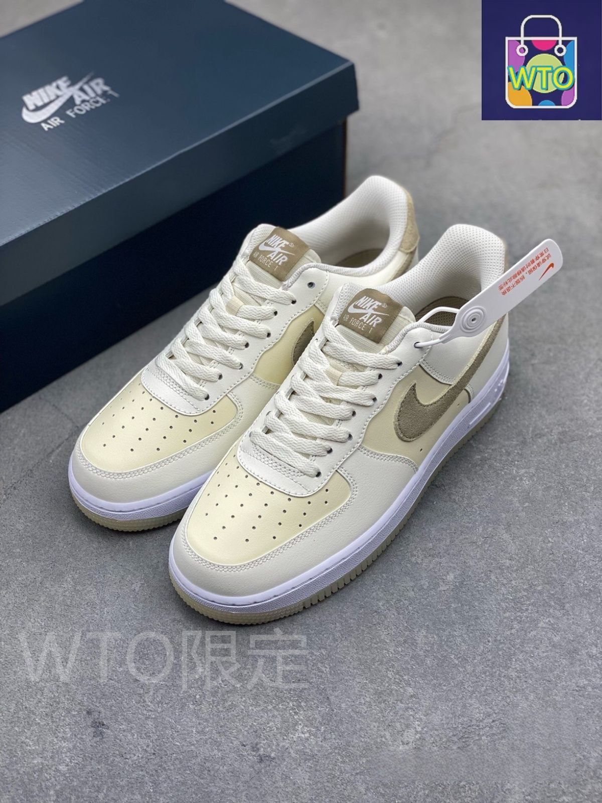 お値下げしました??即購入 箱付新品?? Nike Air Force 1 07 lv8