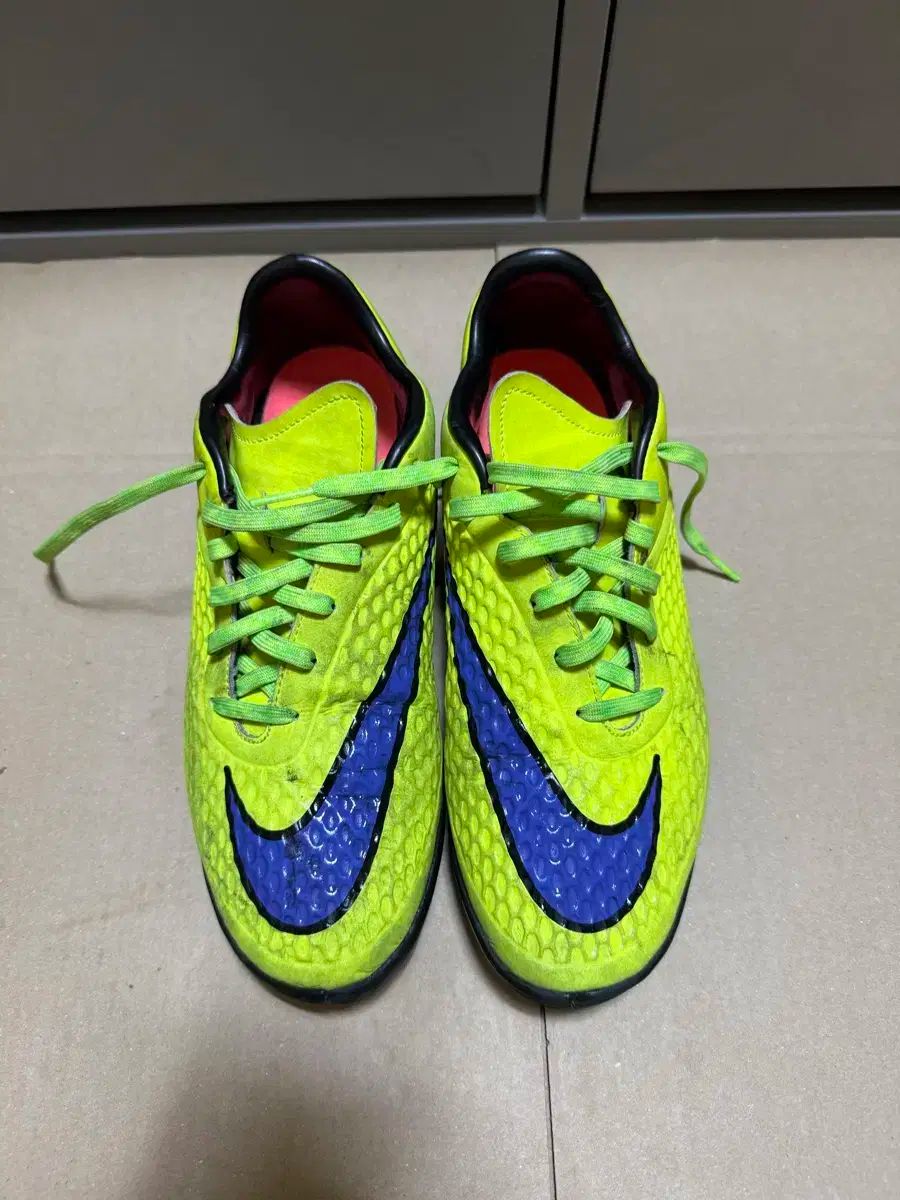 フットサルシューズ ハイパーヴェノム フィナーレ インドア サッカー