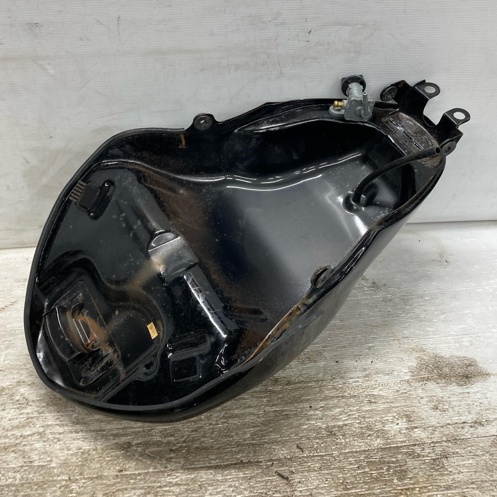 GJ74A ガソリンタンク