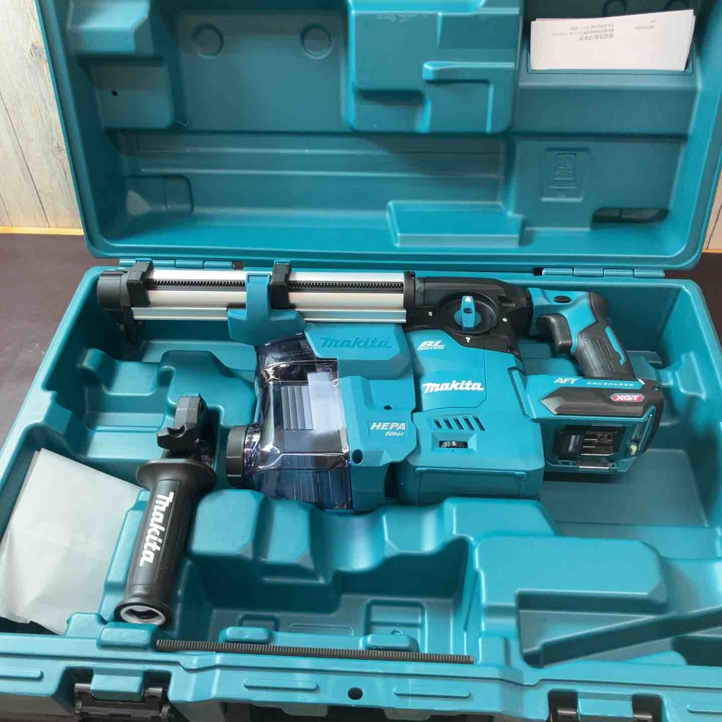 店頭 マキタ makita コードレスハンマドリル HR008GZKV 東大和店