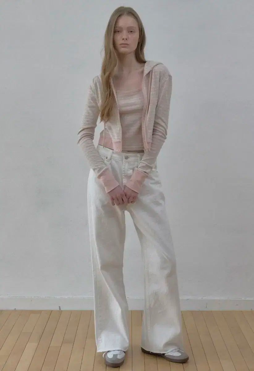 ストライプフーディー