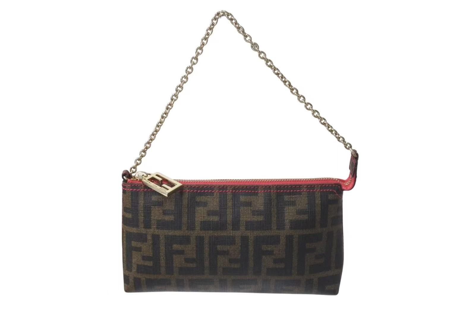 FENDI フェンディ アクセサリーポーチ ショルダーバッグ ズッカ PVCコーティングキャンバス 8BR592 ブラウン ゴールド金具 4b000274