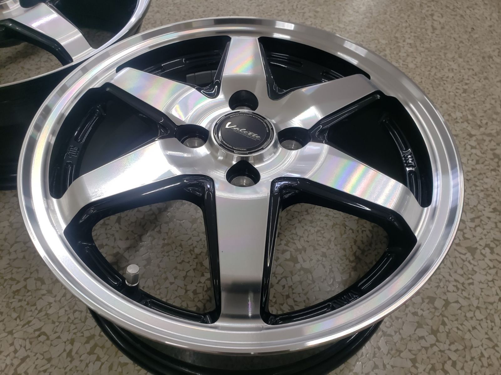 5.5J 45