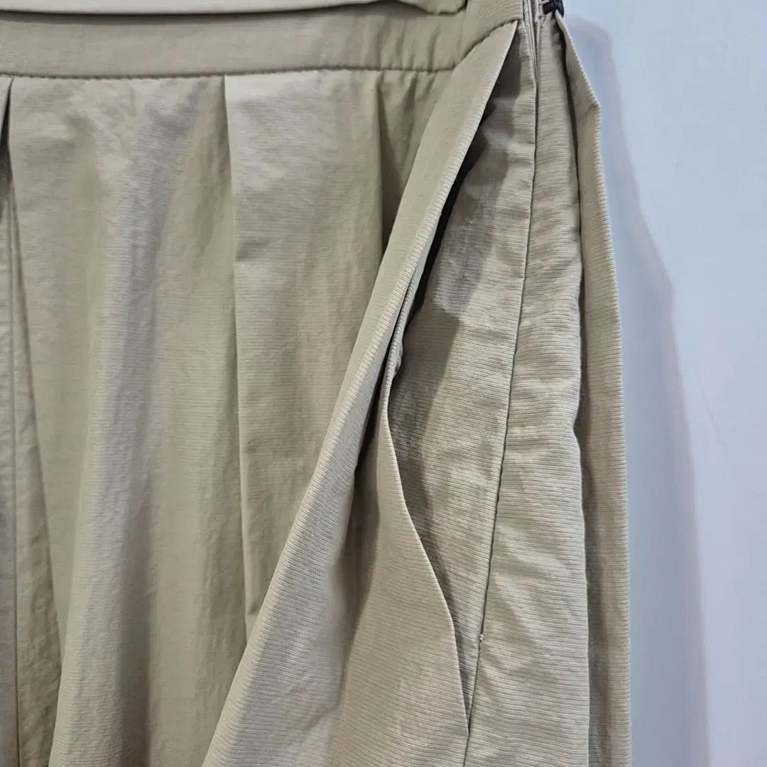 BERENICE ピンタック