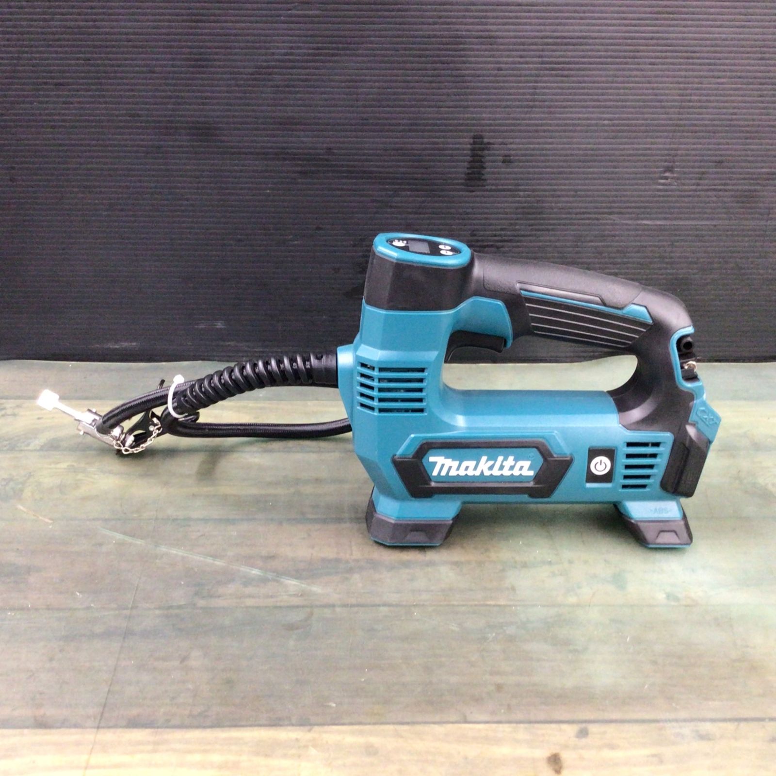 ○マキタ makita コードレス空気入れ MP100DZ 東大和店