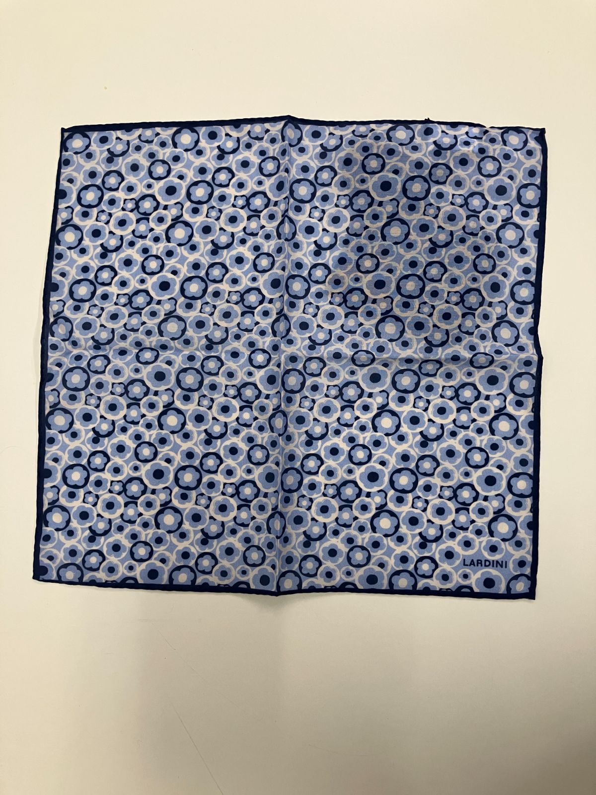  LARDINI ポケットチーフ F 2688 ハンカチ 小物 プレゼント ハンカチ 小物