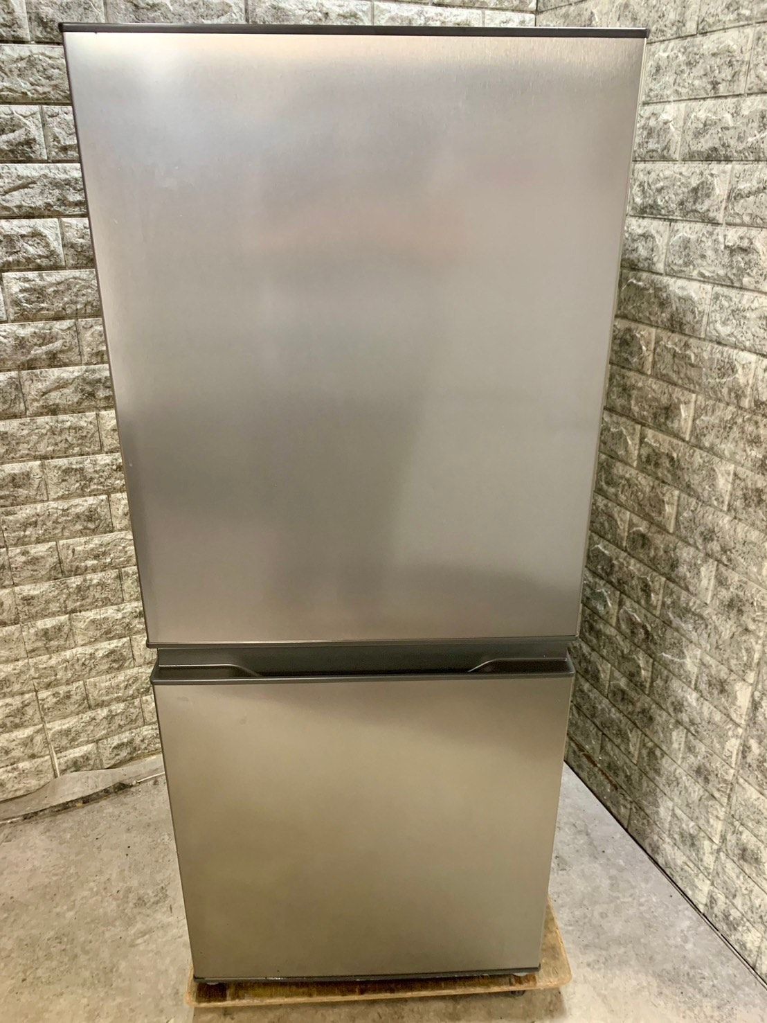 高年式】大阪送料無料☆3か月保障付き☆冷蔵庫☆2023