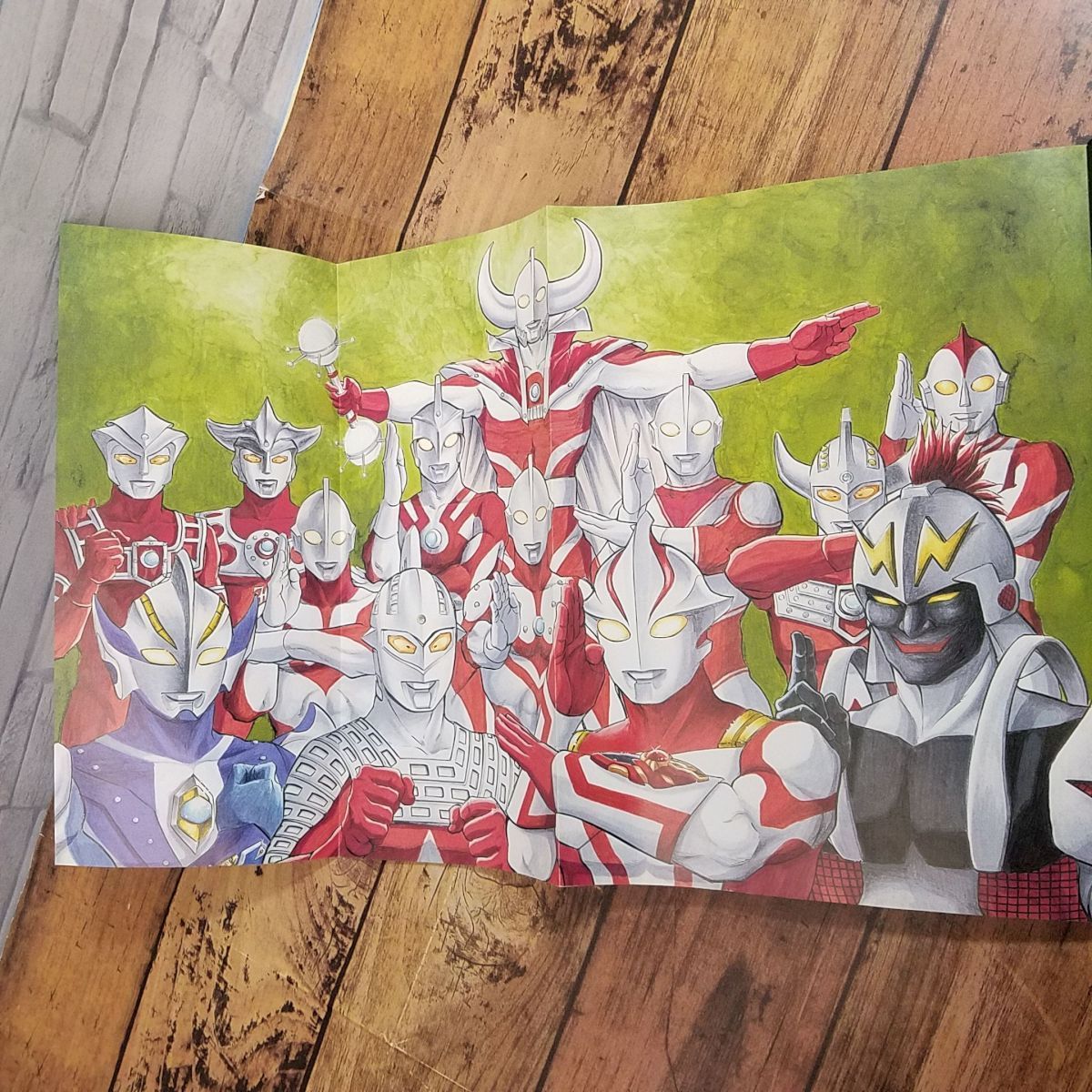 ゼンマイ ウルトラマンメビウス 外伝 Amazon.co.jp: PLAYMOVIEシリーズ ウルトラマンメビウス外伝 超